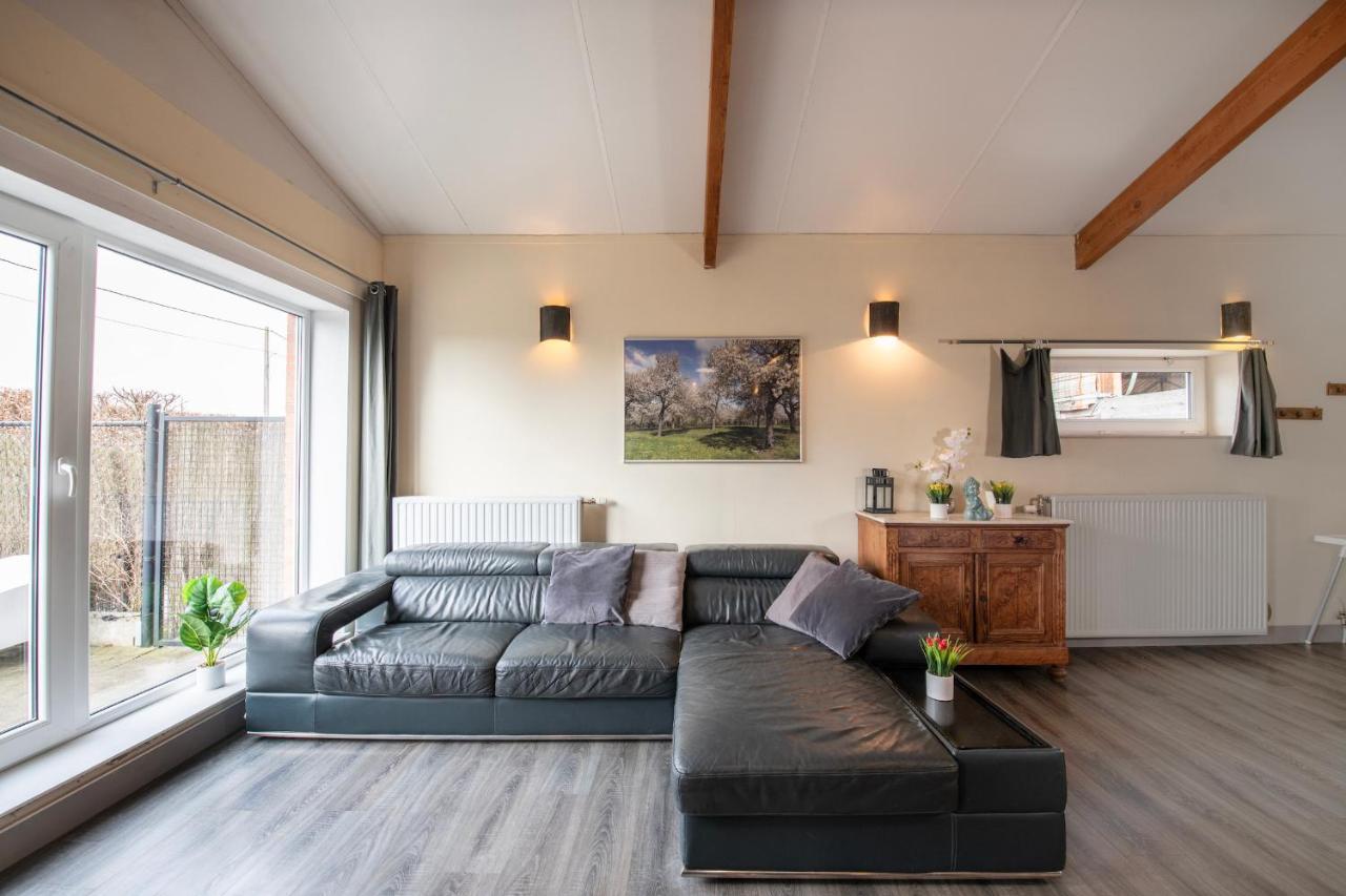 De Smishoeve Met Kinderpret, Dieren En Wellness Heers 외부 사진