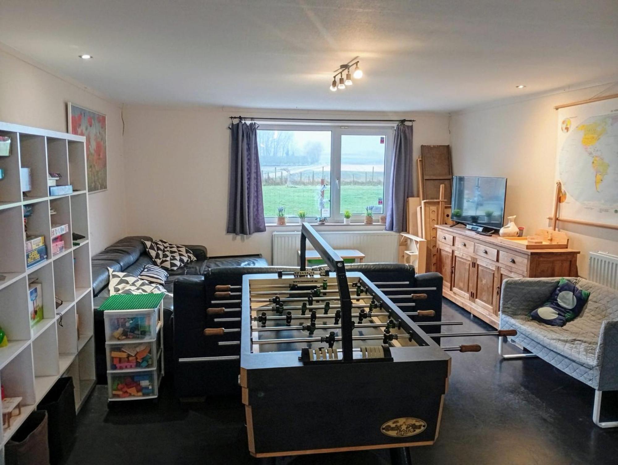 De Smishoeve Met Kinderpret, Dieren En Wellness Heers 외부 사진